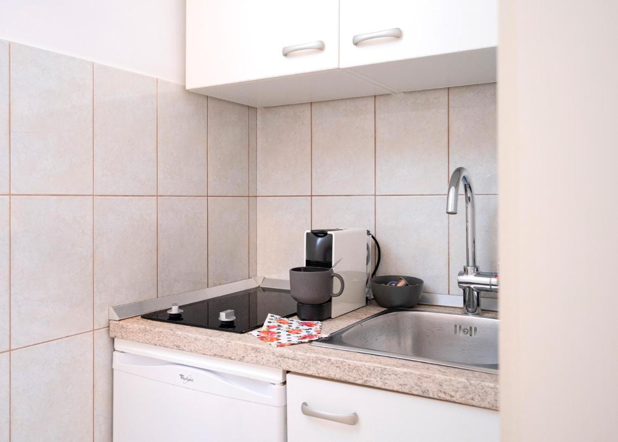 Novak Guesthouse - Zf Hvar Đảo Hvar Ngoại thất bức ảnh
