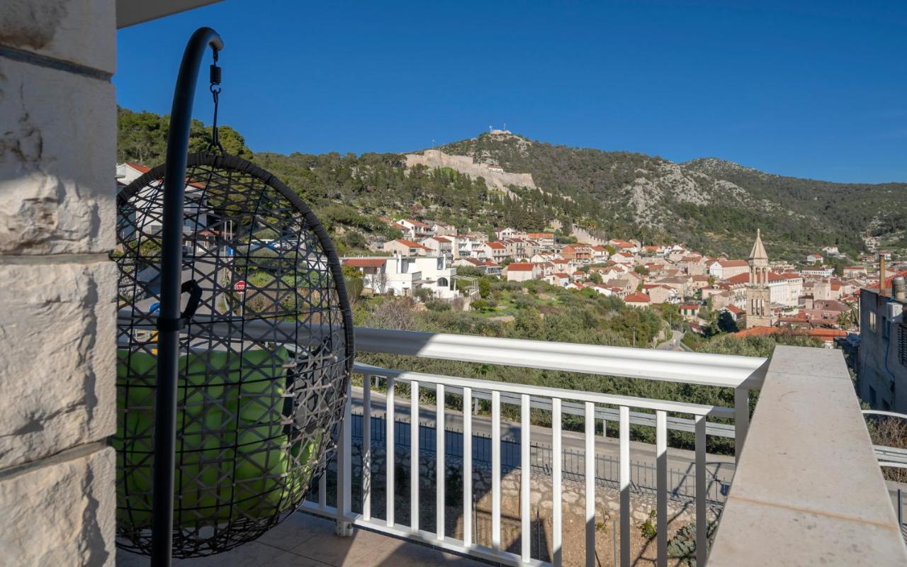 Novak Guesthouse - Zf Hvar Đảo Hvar Ngoại thất bức ảnh