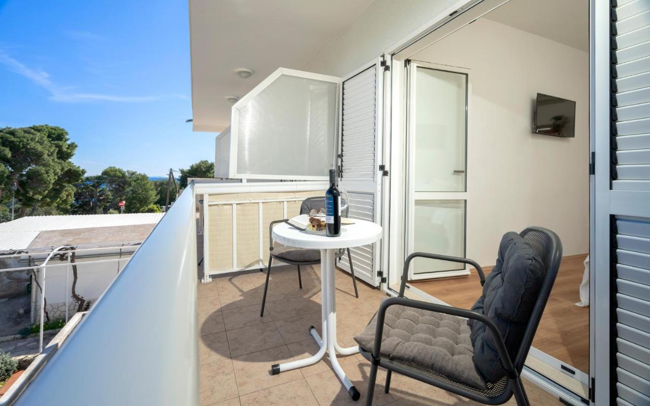 Novak Guesthouse - Zf Hvar Đảo Hvar Ngoại thất bức ảnh